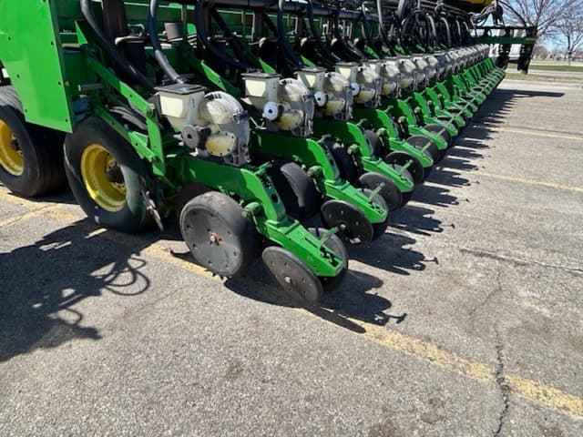 Image of John Deere DB88 equipment image 4