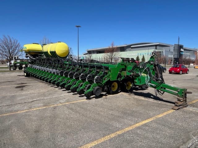 Image of John Deere DB88 equipment image 1