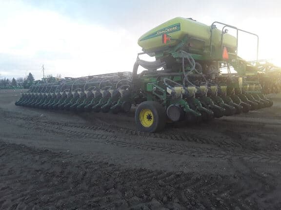 Image of John Deere DB88 equipment image 1