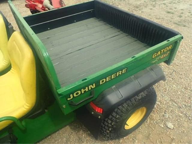 Image of John Deere Gator equipment image 3