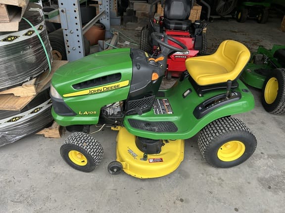Main image John Deere LA105