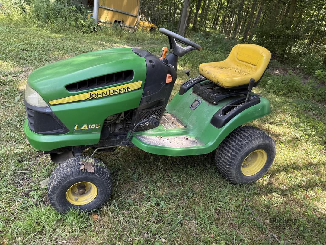 Image of John Deere LA105 Primary image