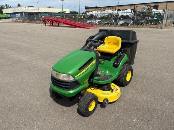 2008 John Deere LA115 Equipment Image0