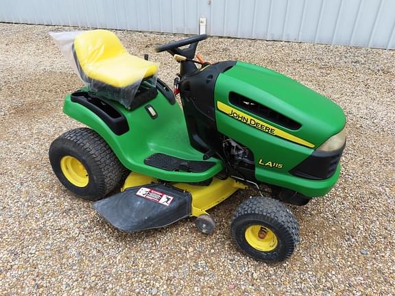 Image of John Deere LA115 Primary image