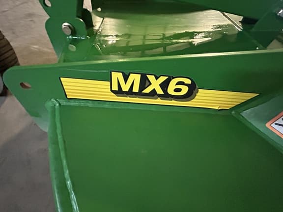 Image of John Deere MX6 equipment image 4