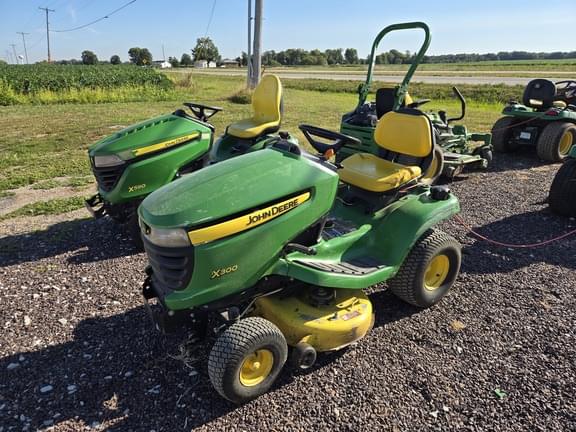 Image of John Deere X300 equipment image 1
