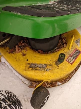 Image of John Deere X300 equipment image 1