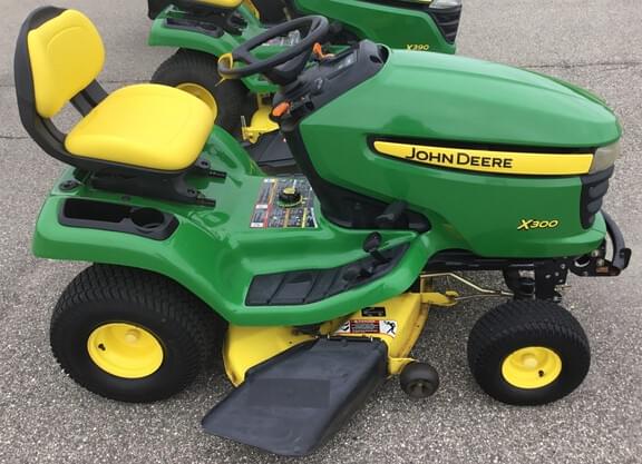 Image of John Deere X300 equipment image 2