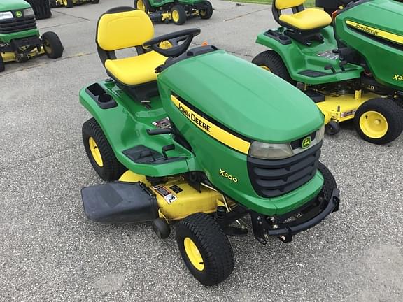 Image of John Deere X300 Primary image