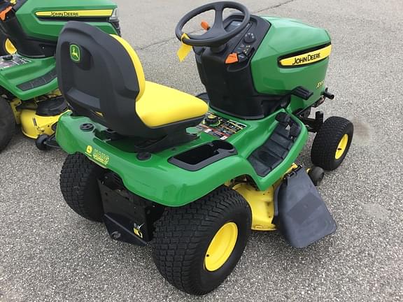 Image of John Deere X300 equipment image 4