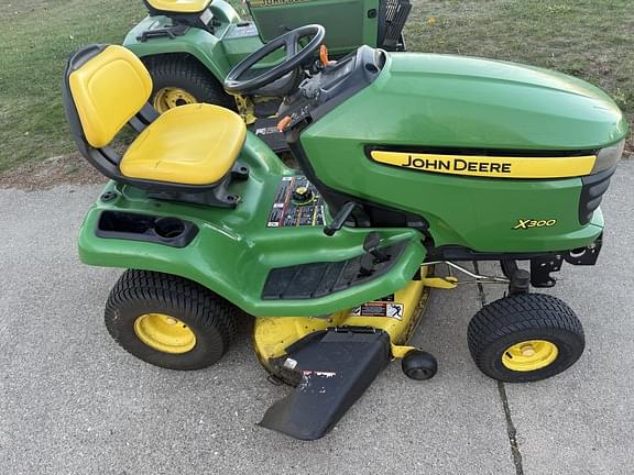 Image of John Deere X300 Primary image