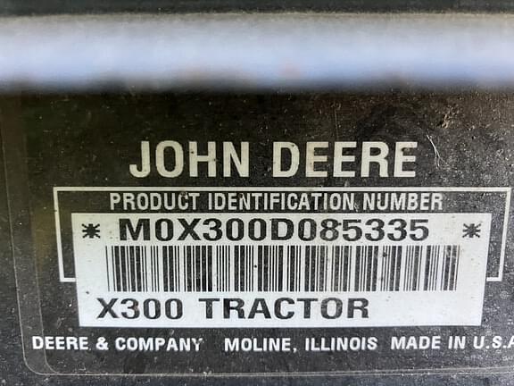 Image of John Deere X300 equipment image 3