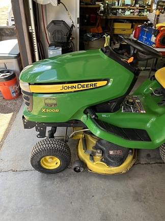 Image of John Deere X300R equipment image 1