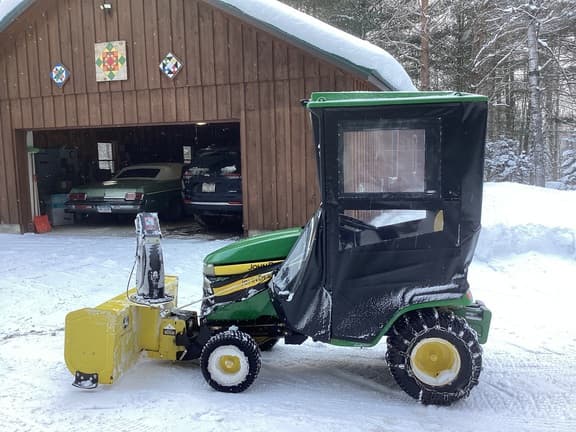 Image of John Deere X320 Image 1