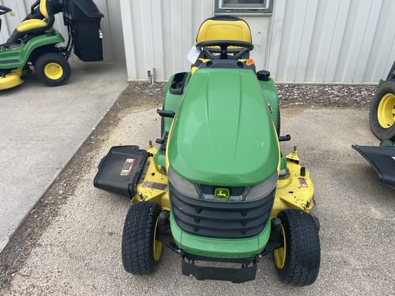 Image of John Deere X320 equipment image 1