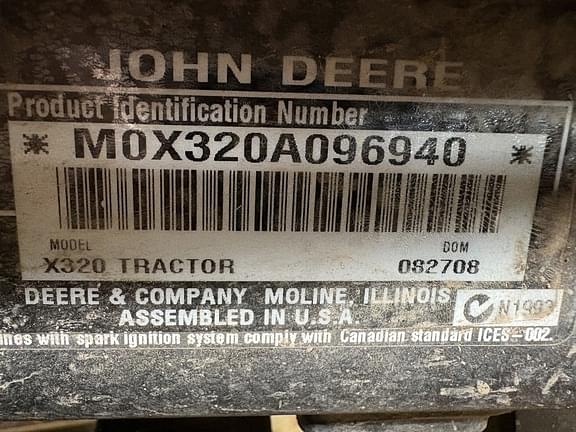 Image of John Deere X320 equipment image 3