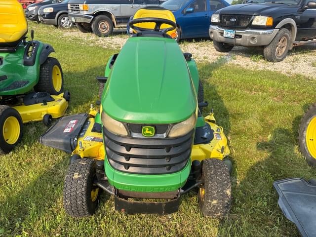 Image of John Deere X324 equipment image 1