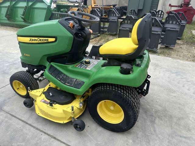 Image of John Deere X360 equipment image 3