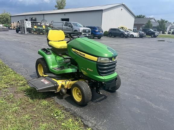 Image of John Deere X360 equipment image 3