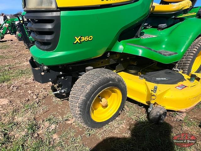 Image of John Deere X360 equipment image 2