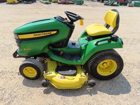 Image of John Deere X500 equipment image 4