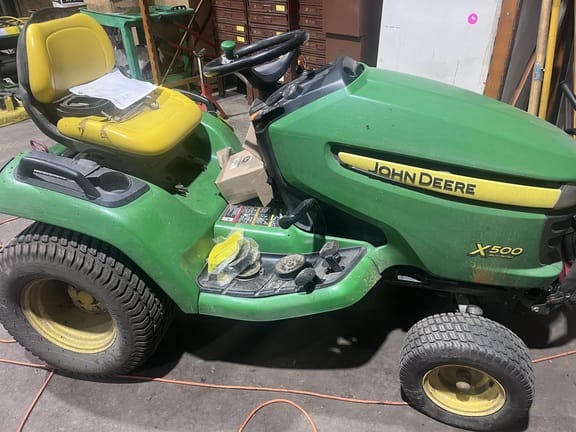 2008 John Deere X500 Equipment Image0