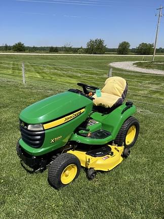 Image of John Deere X500 equipment image 1