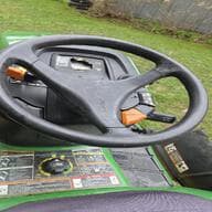 Image of John Deere X500 equipment image 2