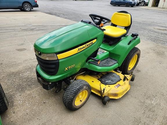 Image of John Deere X500 equipment image 4