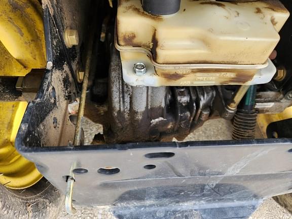 Image of John Deere X500 equipment image 2