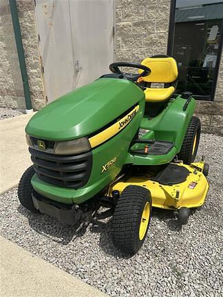 Image of John Deere X500 equipment image 1
