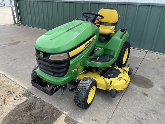 Image of John Deere X520 Primary image