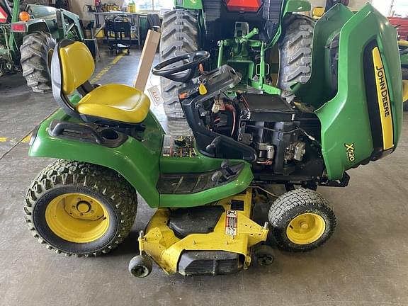 Image of John Deere X520 Primary image