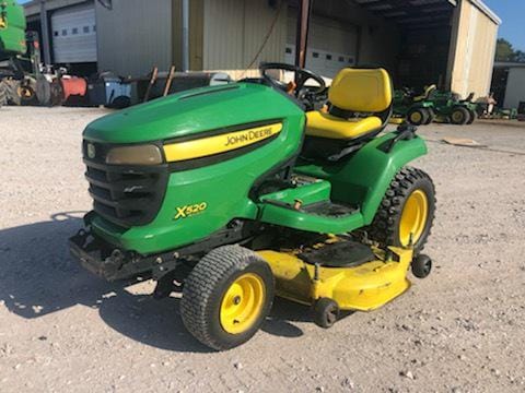 Main image John Deere X520