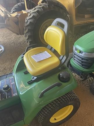 Image of John Deere X540 equipment image 3