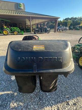 Image of John Deere X540 equipment image 3