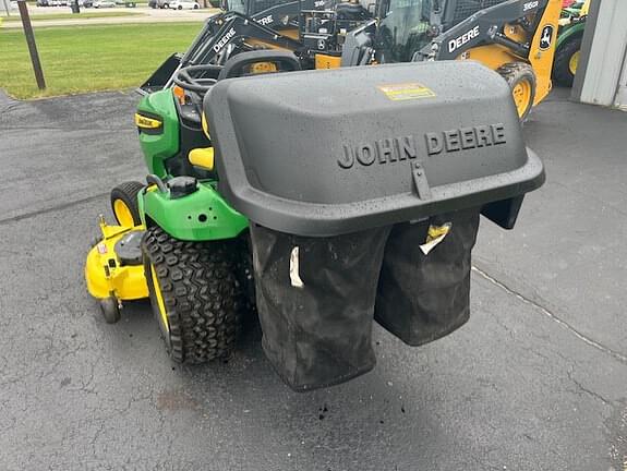 Image of John Deere X540 equipment image 3