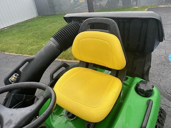 Image of John Deere X540 equipment image 4