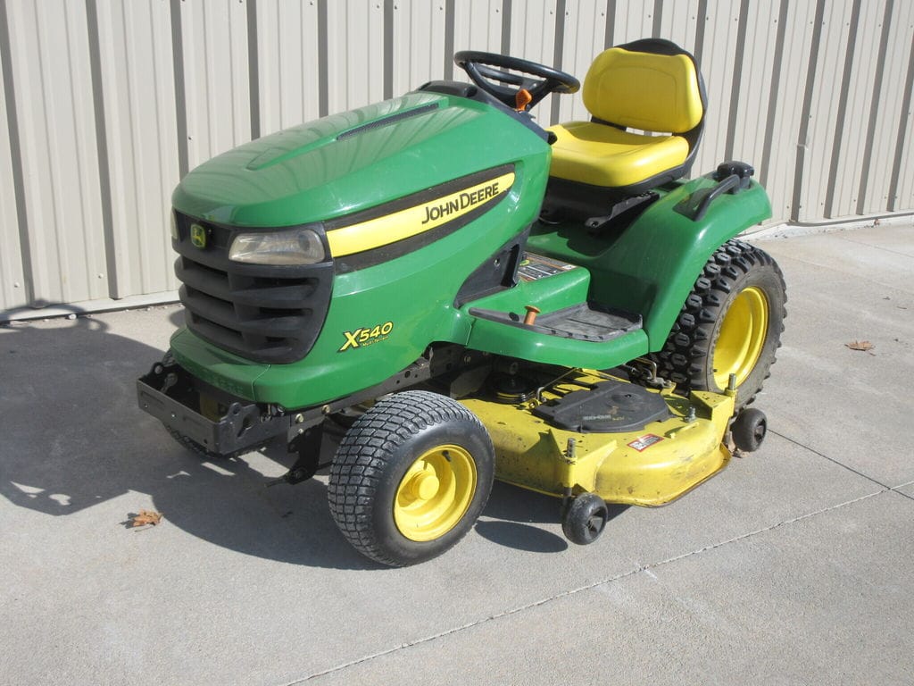 2008 John Deere X540 Equipment Image0