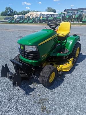 2008 John Deere X700 Image