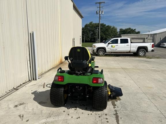 Image of John Deere X720 equipment image 4