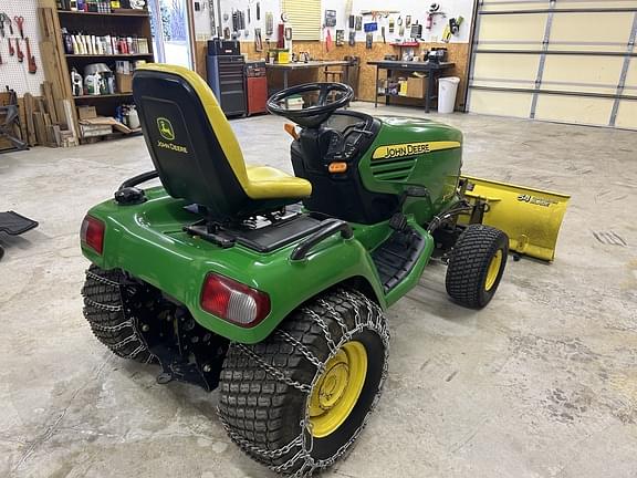 Image of John Deere X720 equipment image 4