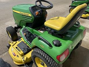 Main image John Deere X724 3