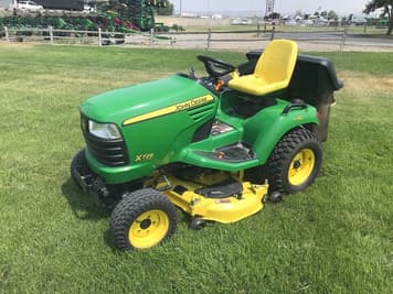 Main image John Deere X729