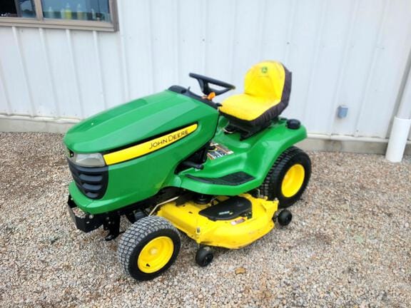 2008 John Deere X320 Image