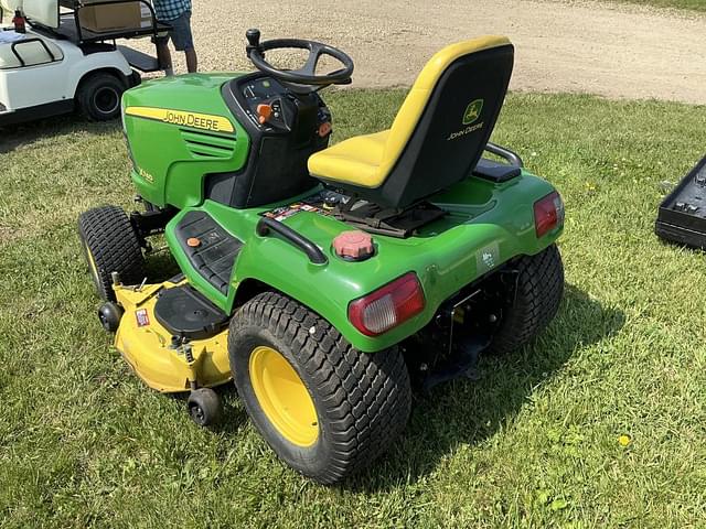 Image of John Deere X740 equipment image 3