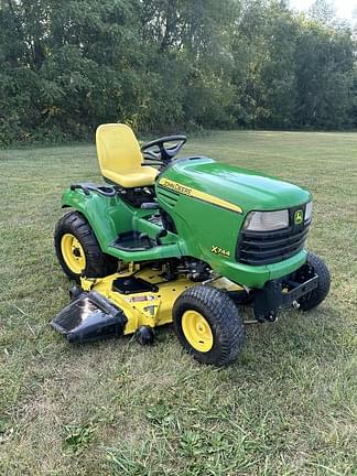 Image of John Deere X744 Primary image