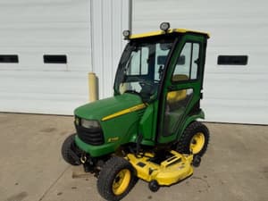 2008 John Deere X749 Image
