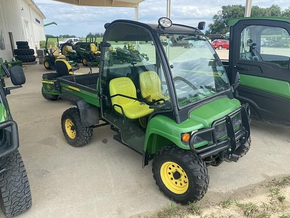 Image of John Deere Gator XUV 620i equipment image 1