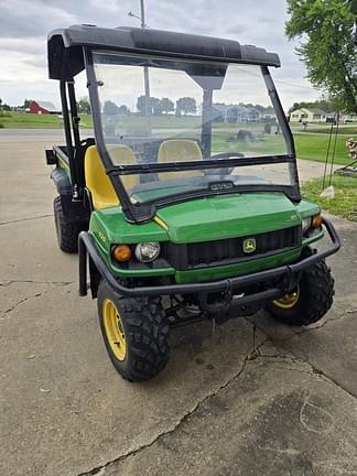 Image of John Deere Gator XUV 620i equipment image 2